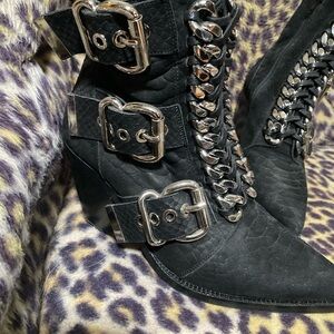 Jeffrey Campbell Chain Caceres Boots 6.5